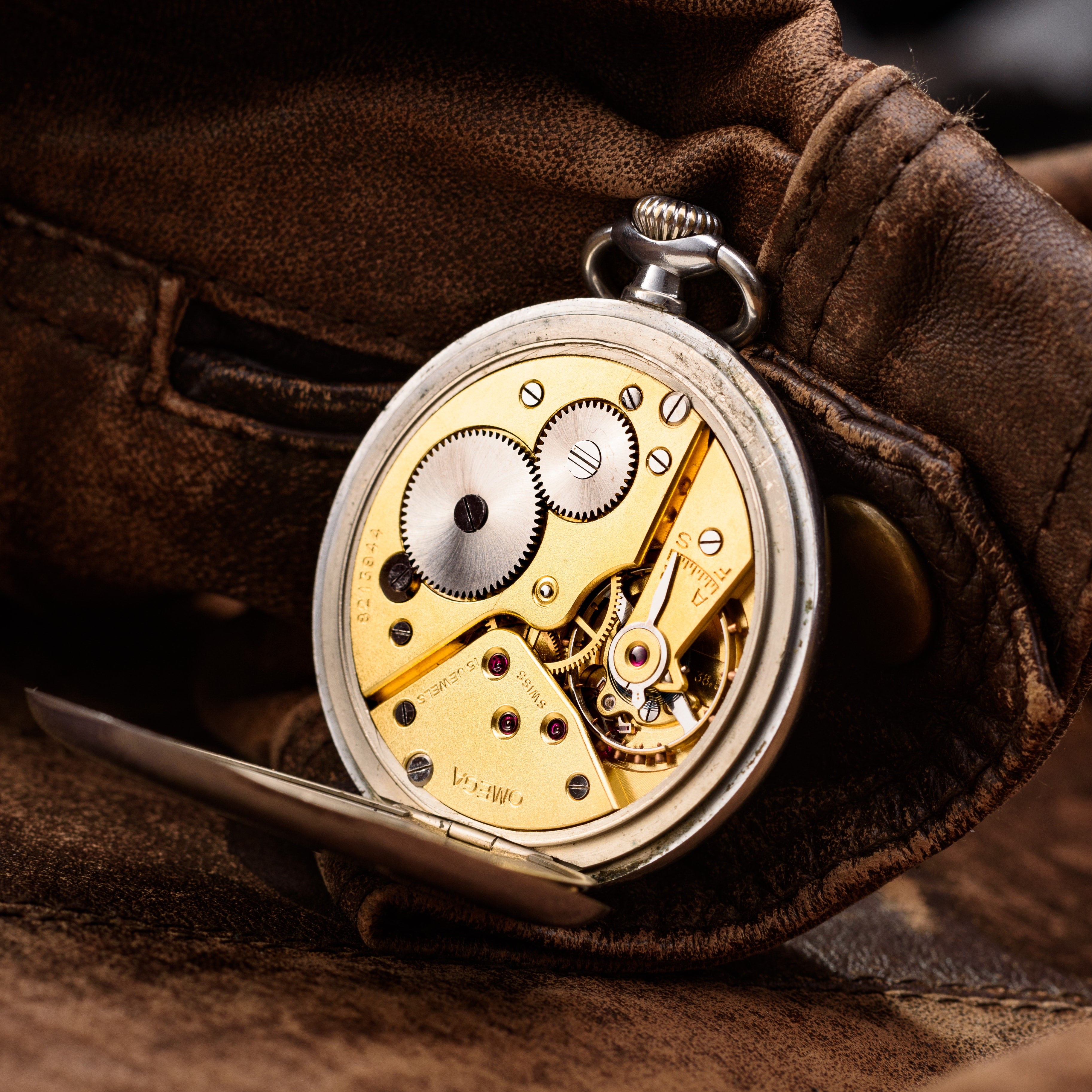 Omega pocket watch, can be converted into a wristwatch