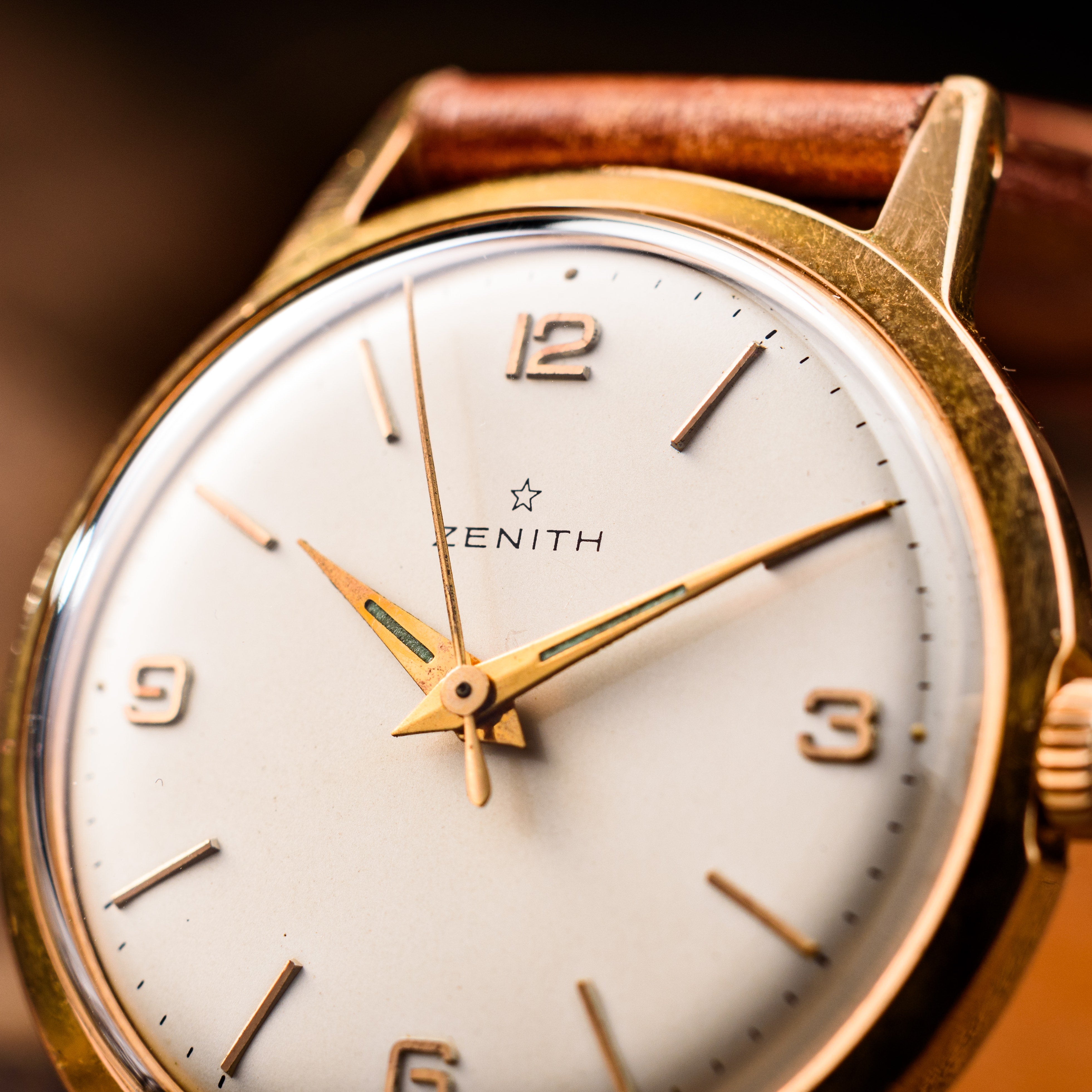 Vintage Zenith Watch. Elegant Classic. Movement 1950