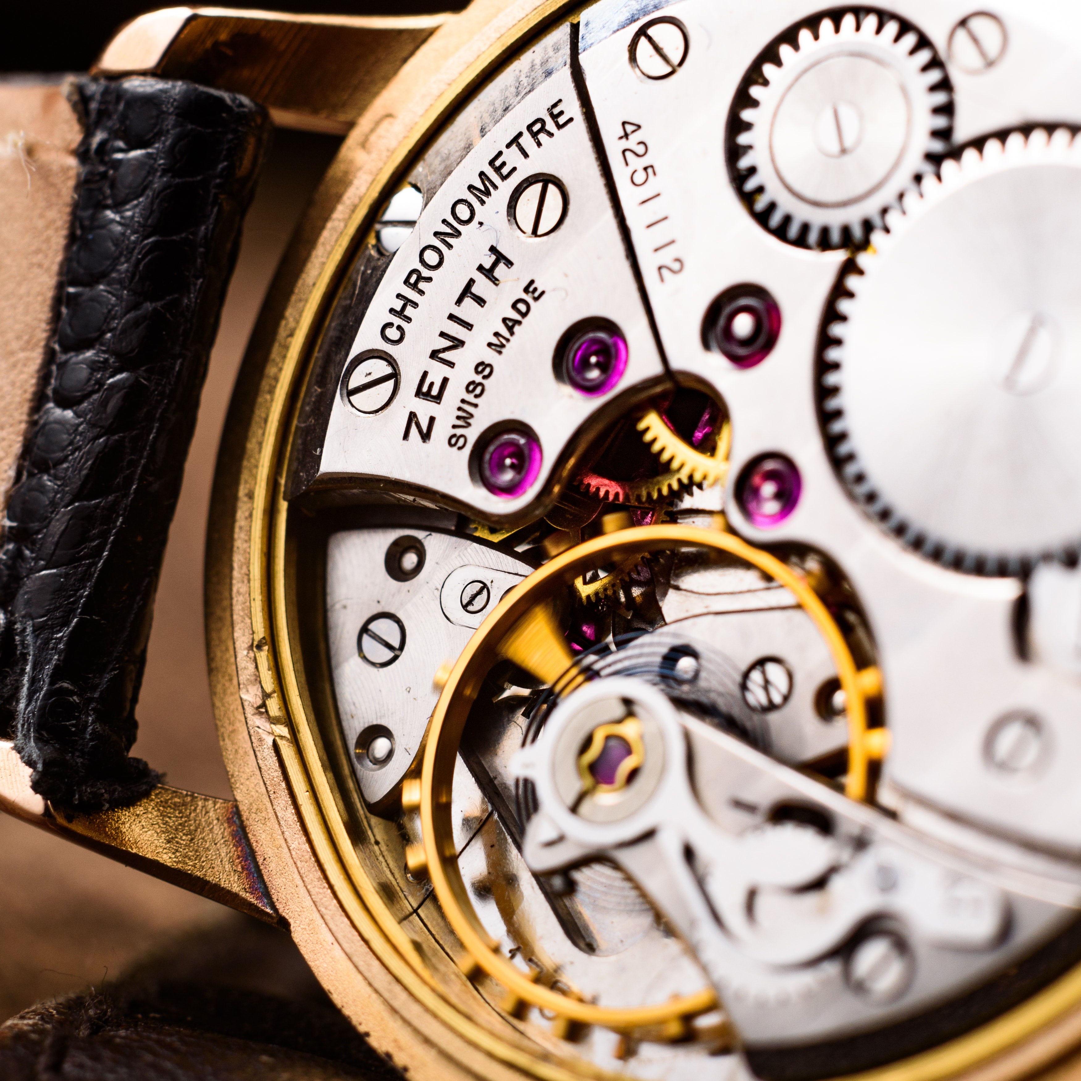 Rose Gold Zenith Watch. Chronometre Cal 135. Movement 1950