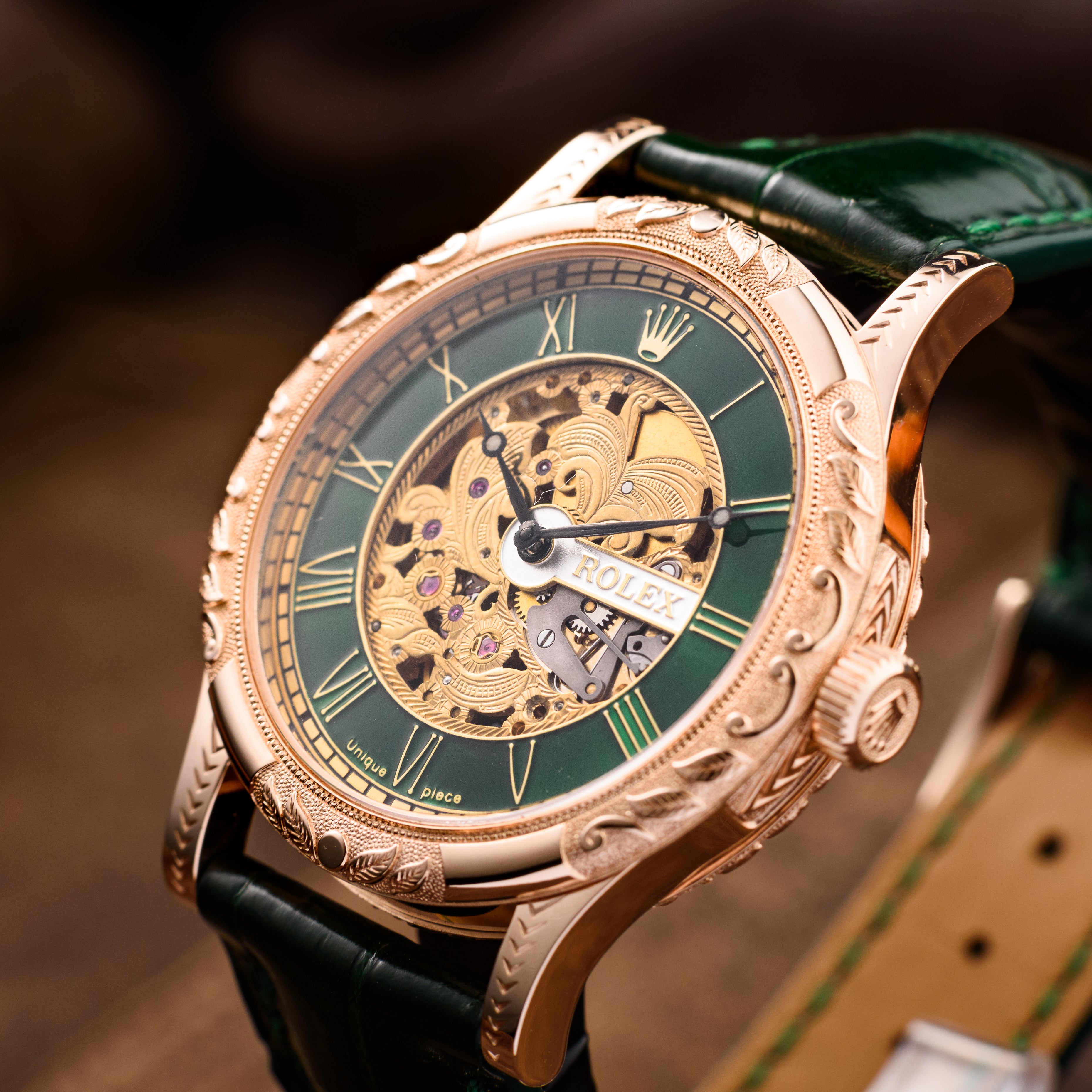 Rolex Geneve Gold Watch. Green Passion. Movement 1920