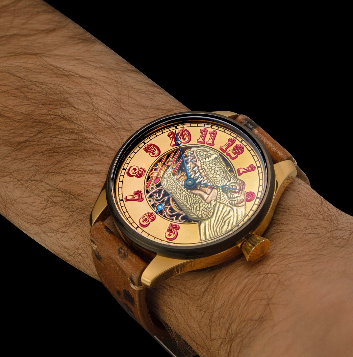 Mole watch with antique mechanism of 1920s, Model: Dinosaur.