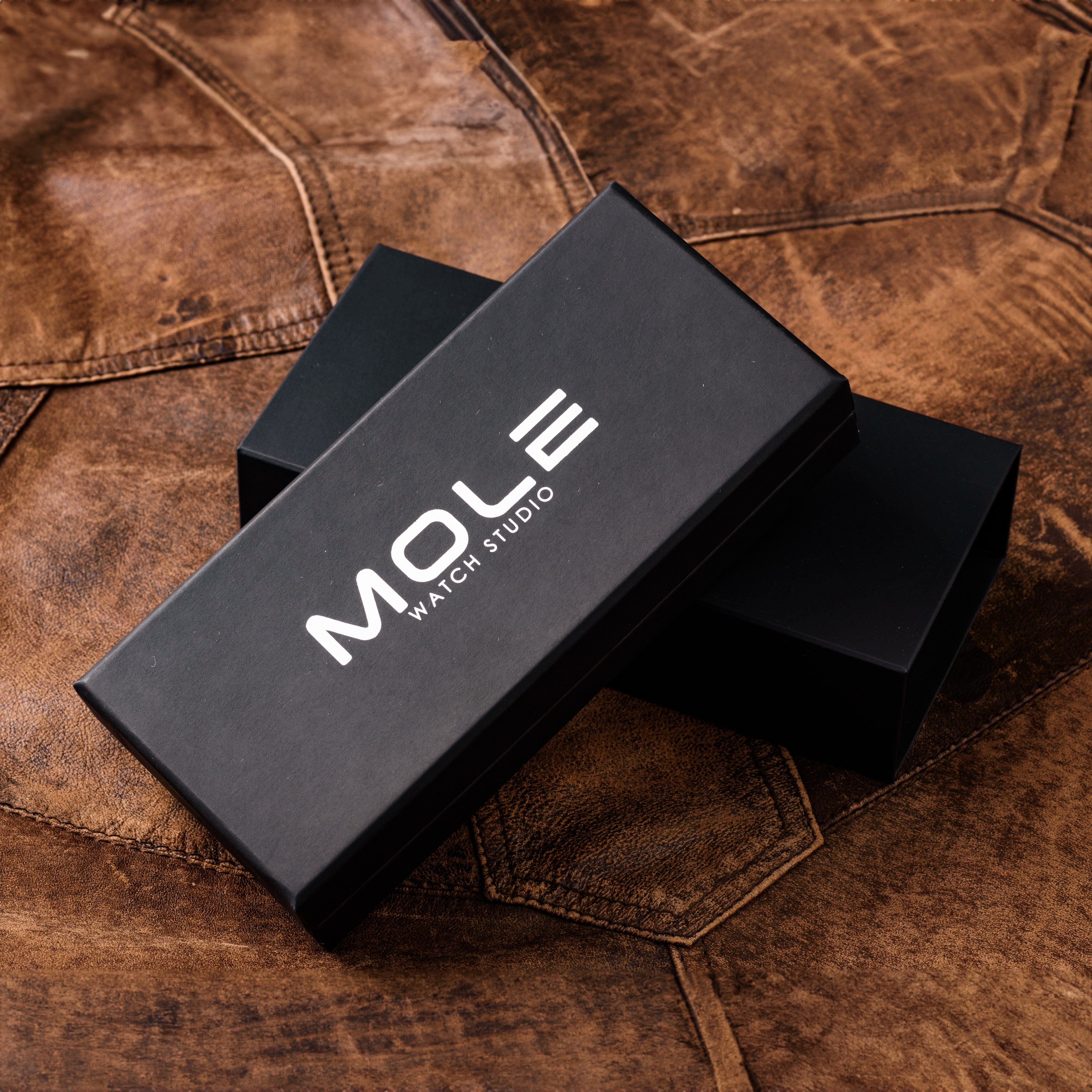 MOLE BOX. Size: 170*80*40 mm