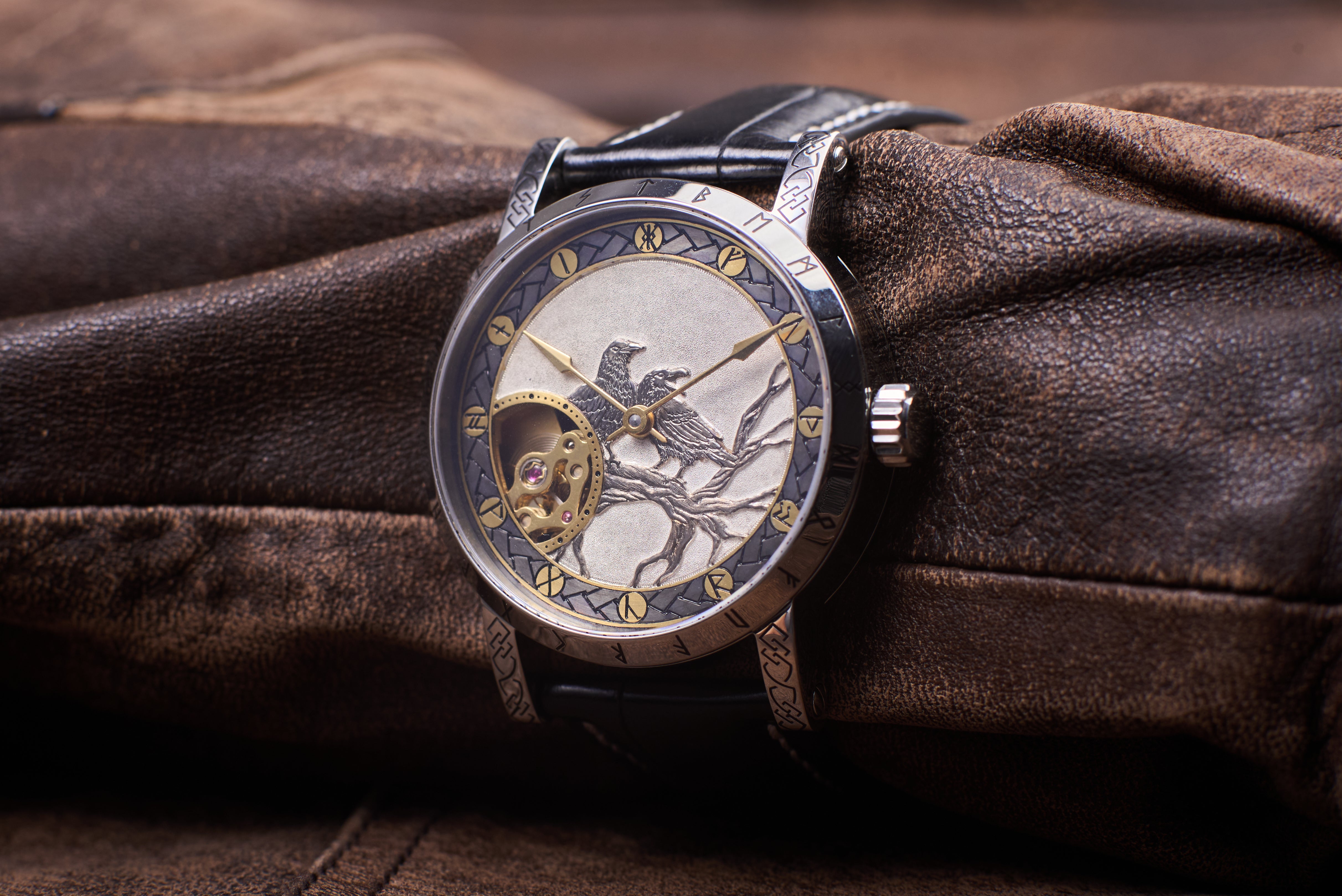 Mole custom wristwatch. Ravens. ETA 6498