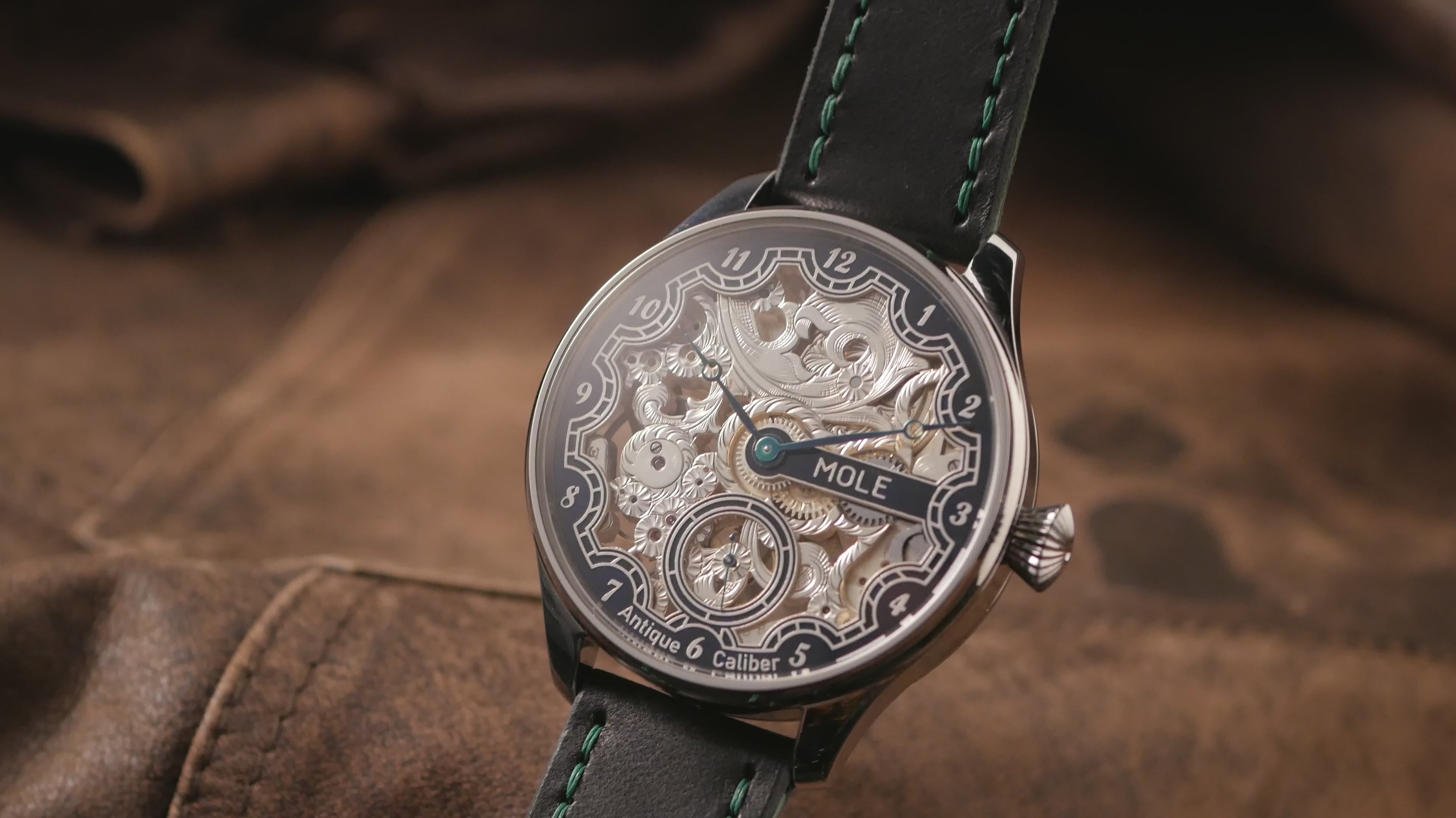 Mole. Antique Caliber 5. Movement 1920s