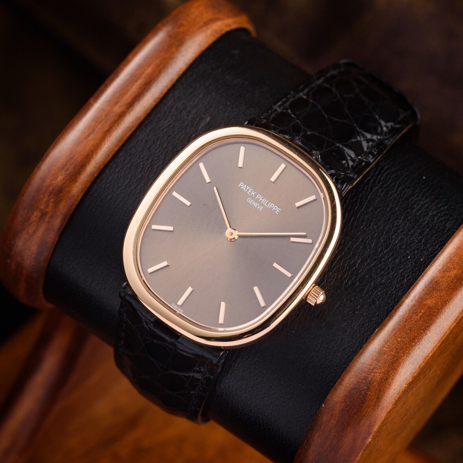 Patek Philippe Oval Golden Ellipse 18K Yellow Gold Watch men with Brown Dial